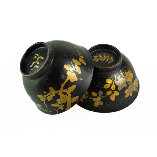 386 - A provincial Chinese tea bowl. Diameter 6cm, with two miniature Famille Rose vases one depicting fiv... 