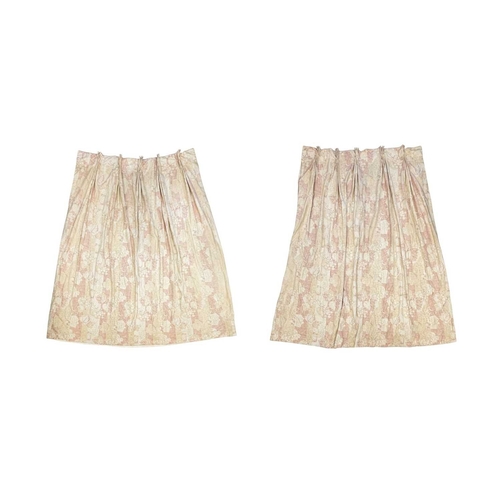 570 - A pair of linen curtains. Patterned with fruiting vine leaves in pink and beige, pleat top with cott... 
