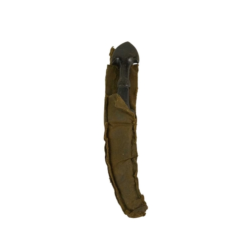 183 - A North African Khanjar dagger. 19th century, with a curved double edge blade and shaped horn grip, ... 