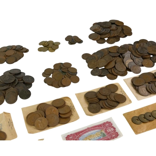 197 - Great Britain and Foreign Coinage including Silver in Cashtin and one other container. Lot includes ... 