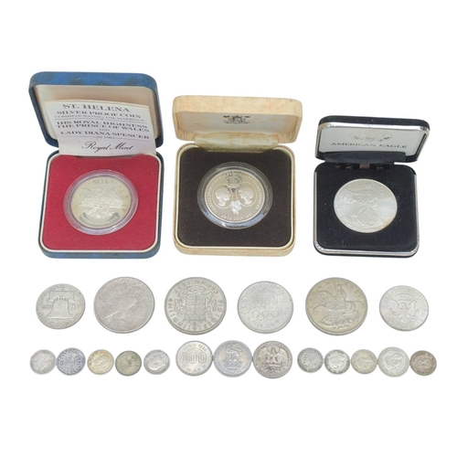 200 - Great Britain and World Silver Coins. Lot includes:1935 and 1937 Great Britain crowns1902 Maundy 4d1... 