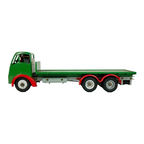 273 - Shackleton Toy boxed Mechanical Foden F.G. Flatbed Vehicle A green Shackleton FG Foden lorry (length... 