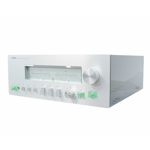 302 - Yamaha A-S3200 Integrated Amplifier. Silver colour, no remote is present, with original packaging. T... 