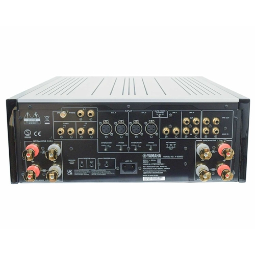 302 - Yamaha A-S3200 Integrated Amplifier. Silver colour, no remote is present, with original packaging. T... 