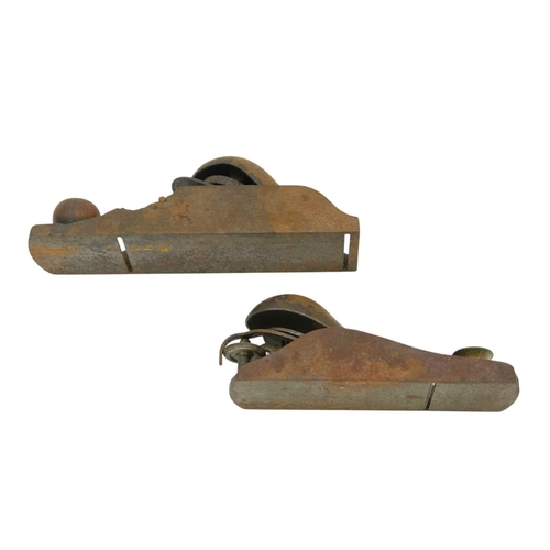 57 - A cast steel shoulder plane by Greenslade, Bristol. With rosewood infill, stamped mark on the body, ... 