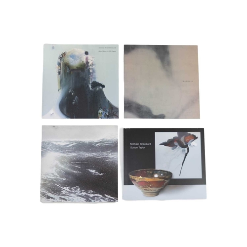 107 - (Modern Art) Twenty six exhibition catalogues 'Roy Walker. Selected Works,' exhibition 2004, Belgrav... 