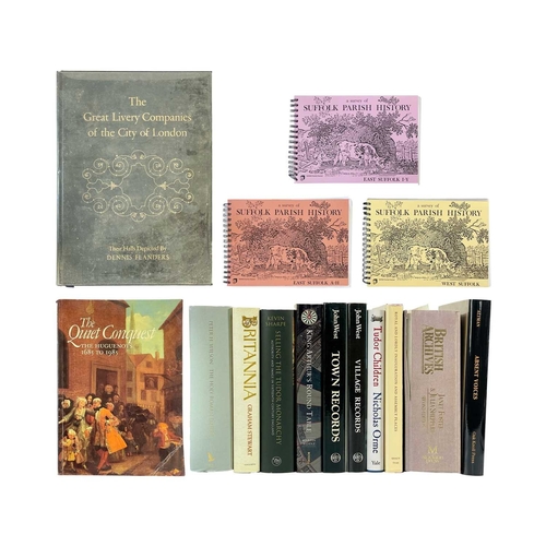 63 - (History) Thirty-one Works Includes Martin Biddle, 'King Arthur's Round Table', the Boydell Press, H... 