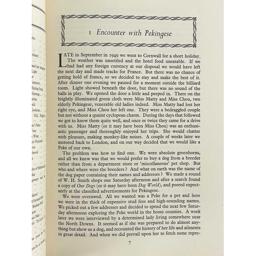 185 - (Pekingese) Elsa & Ellic Howe Pekingese Scrapbook With original yellow cloth, unclipped dj, profuse ... 