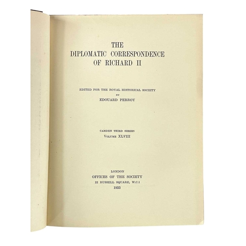242 - (Art of the Book) Twenty-nine works Including four volumes of G. Averley et al, 'British Museums Gen... 