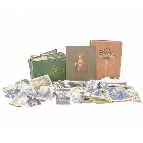 238 - Postcards, photos etc - over 500. Many opera, theatre related items. Large accumulation of cards, ph... 