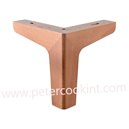 289 - 14 BOXES (56 LEGS) T SHAPE CORNER LEGS IN LIGHT BEECH 130MM H, 130MM W, C/W M6 BOLTS