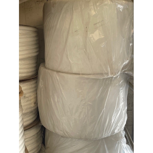 79 - 62CM WIDE COMPRESSED WADDING. IS OFTEN USED AS A FOAM ALTERNATIVE.

CAN BE USED AS A FOAM ALTERNATIV... 