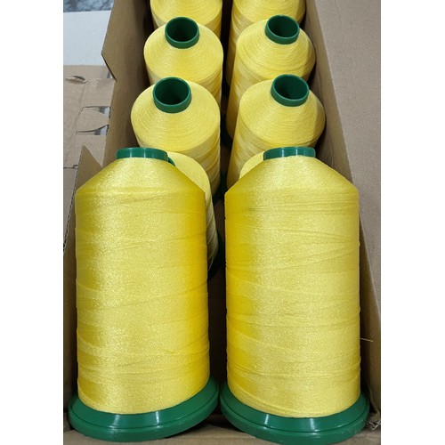 192 - 10 SPOOLS OF M40 SOMABOND SEWING THREAD IDEAL FOR USE ON LEATHER UPHOLSTERY FABRICS.
(3200M PER SPOO... 