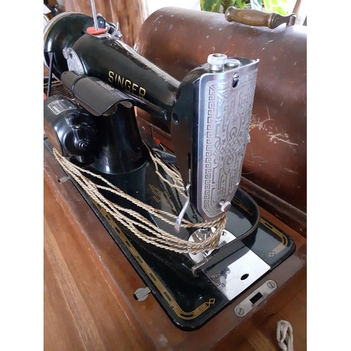 28 - Singer Electric Sewing Machine C1946 in Lockable Case