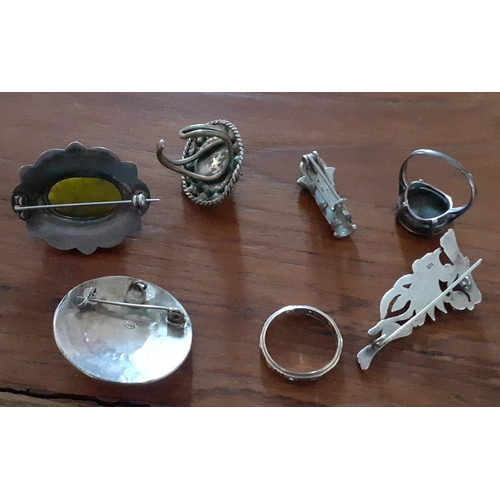 331 - Mixed Collection of Silver Jewellery Items