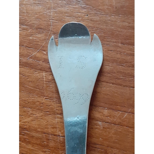 34 - 1699 Dated Trefid Spoon  stamped IS- Measures 15cm in Length