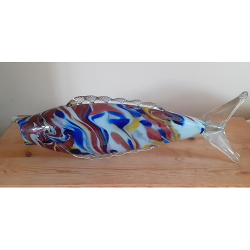 58 - Murano Glass FishExcellent Condition with no chips or cracks. Measures 44cm in length.