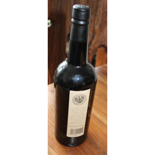 6 - Boxed Bottle of Vintage 1986 Quinta Do Panascal Port