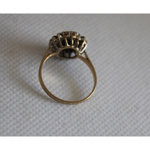 34 - Vintage Ladies 9ct Gold Ring - Size O
Weighs 2.52gms