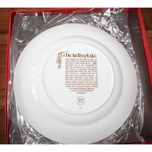 43 - Four Collectable Spode Plates in Boxes

The Kells Plate
The St Chad Plate ( Water Damage to box)
The... 