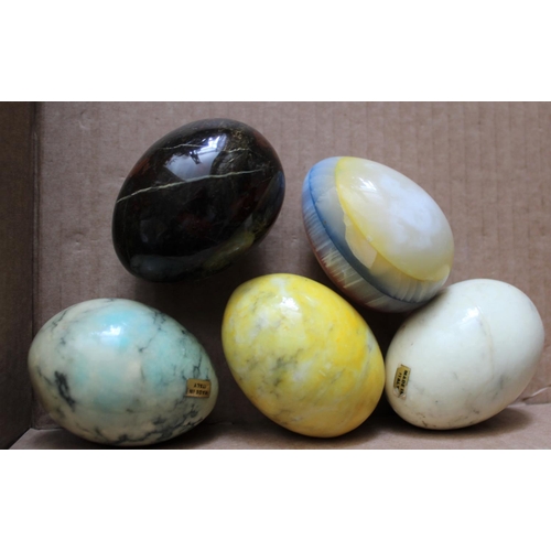 12019 - Five Collectable / Decorative Eggs - Some made in Italy