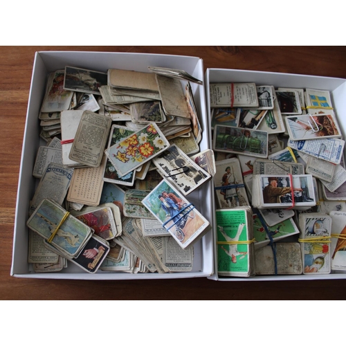 9 - Quantity of Cigarette Cards - Various Makers and Topics. Also a folder concerning 1937 Coronation wh... 