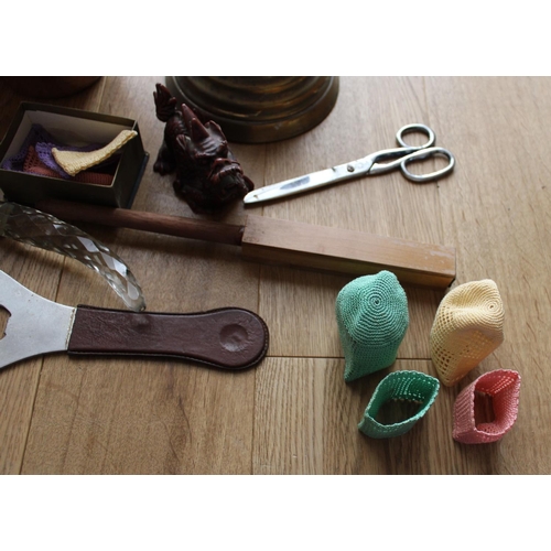 15 - Mixed Lot of Assorted / Collectable Items