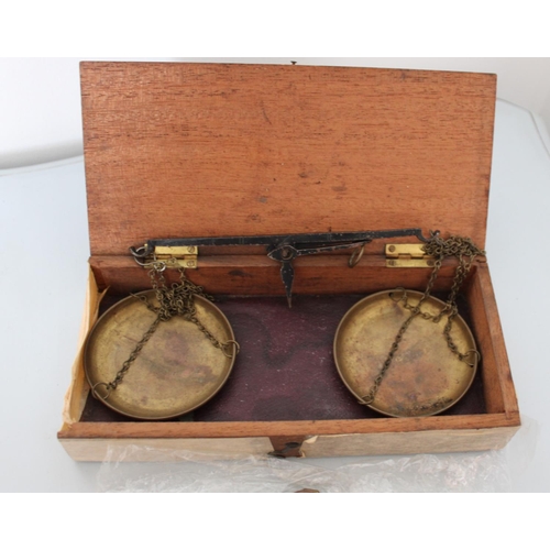 20 - Boxed Set of Victorian Scales and Weights