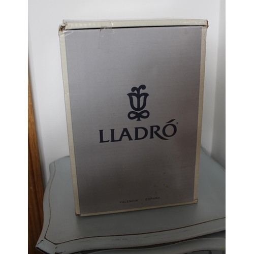 21 - Boxed Lladro 