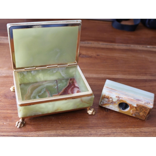 37 - Jade Cigarette Lighter and Box on Legs

Box measures 13cm x 9cm
Lighter measures 9.5cm x 4.5cm