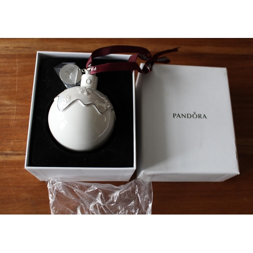 40 - Pandora 2018 Christmas Bauble in Presentation Box