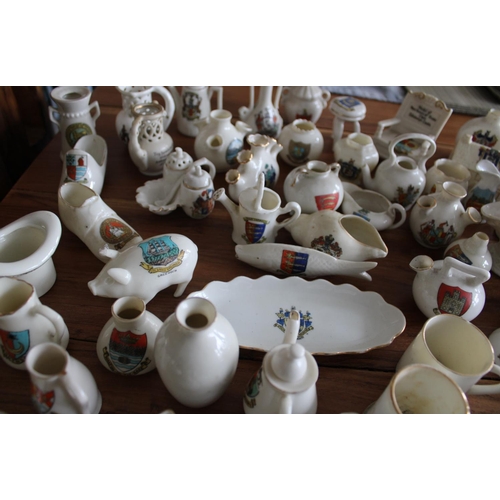 59 - Large Quantity of GOSS / BEMMA Ceramic Collectables