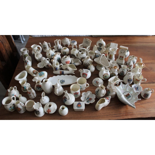 59 - Large Quantity of GOSS / BEMMA Ceramic Collectables