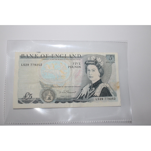 110 - 5 Pound Note Cashier Somerset