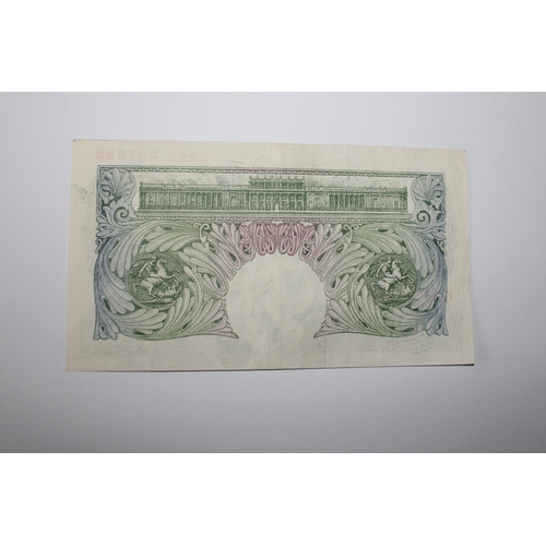 114 - 1 Pound Note Cashier Beale K26C