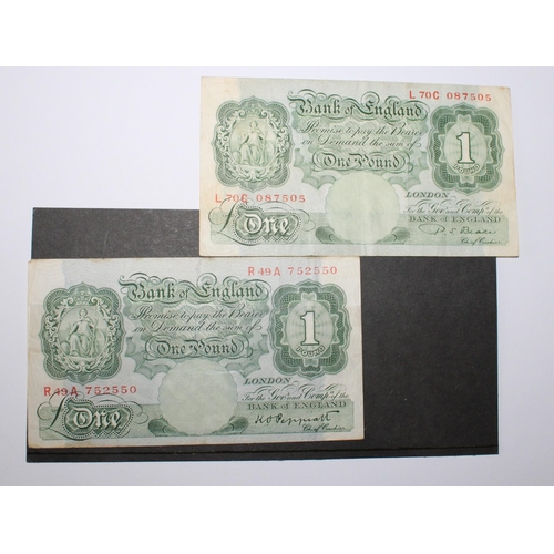 123 - 2 x 1 Pound Notes Cashier Peppiatt