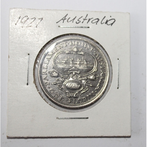 143 - 1927 Australia Florin