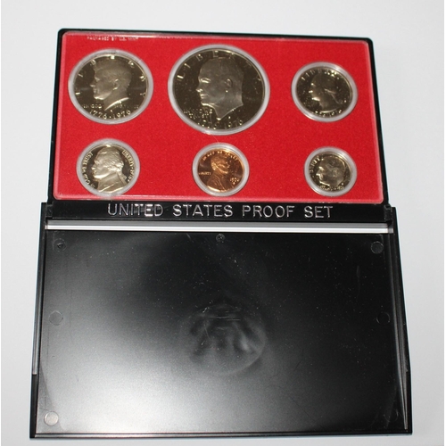 146 - USA 1976 Proof Set