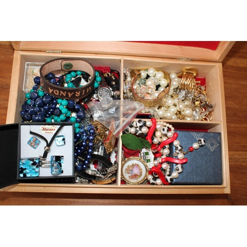 247 - Quantity Of Fashion Jewellery In Box.
All Proceeds Of This Lot Go To Charity.