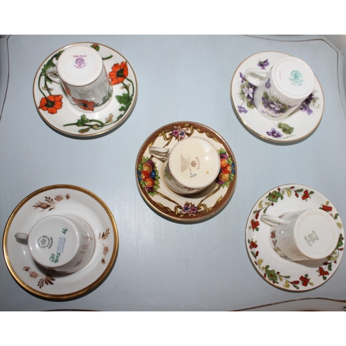 42 - 5 x Collectable Cup & Saucers.