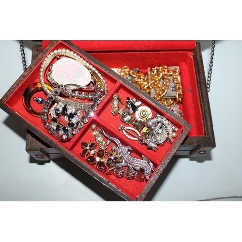 287 - Wooden Jewellery Box & Jewellery Contents.