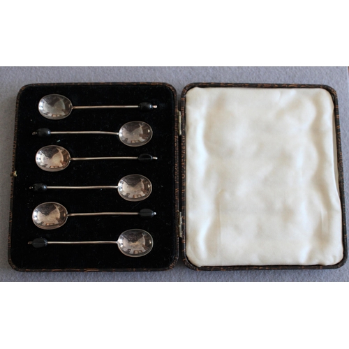 545 - Boxed Silver Hallmarked Coffee Spoons