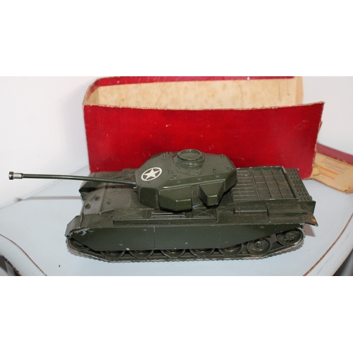 745 - Boxed W.Britain Military Collectable Centurion Tank
Tank Length-23cm