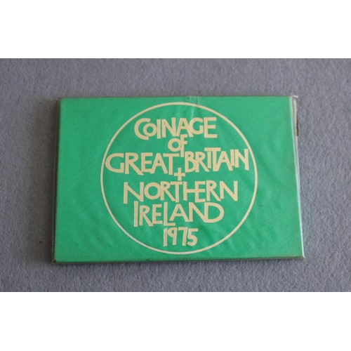 373 - The Coinage Of Great Britain & Northern Ireland 1975