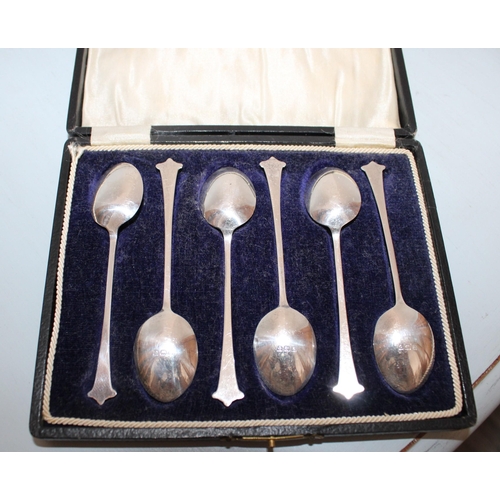 562 - Boxed Silver Hallmarked Spoons