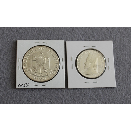 428 - Philippines 1969 1 Piso Coin & Cyprus 1974 Medallic Coin