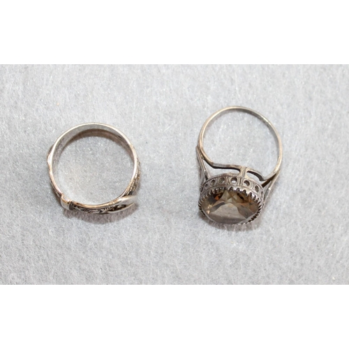 572 - Two Silver Marked Rings
Size -O
Size-R
All Proceeds Go To Charity