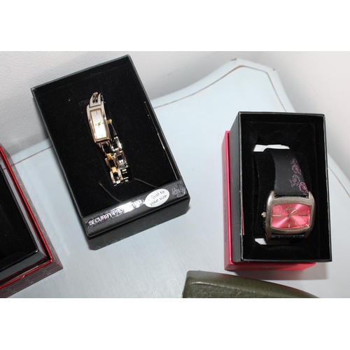 678 - Boxed Watches
All Untested
All Proceeds Go To Charity