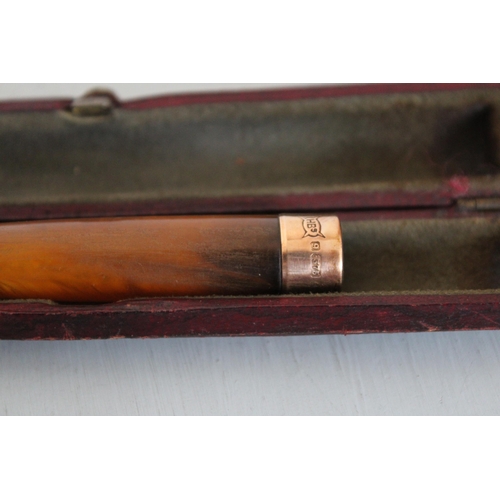 651 - 9ct Gold Cap Cheroot In Case