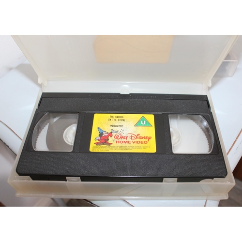 40 - Five Disney Film VHS Cassette Tapes

1.The Sword in the Stone
2. The Rescuers
3. Mary Poppins
4. Lad... 